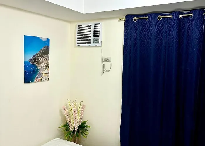 شقة 1br W/ Balcony